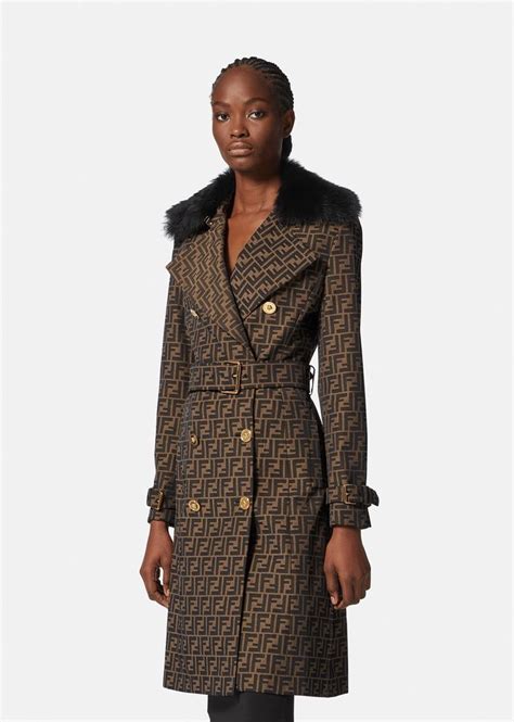 cappotto in pelle versace|Trench, giacche e giacche di pelle da donna .